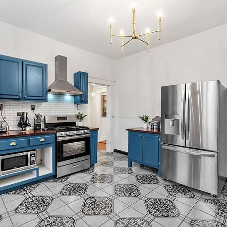 Exquisite Two-Story Home Located In Midtown Мемфис Екстериор снимка