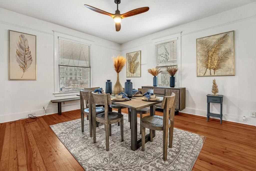 Exquisite Two-Story Home Located In Midtown Мемфис Екстериор снимка